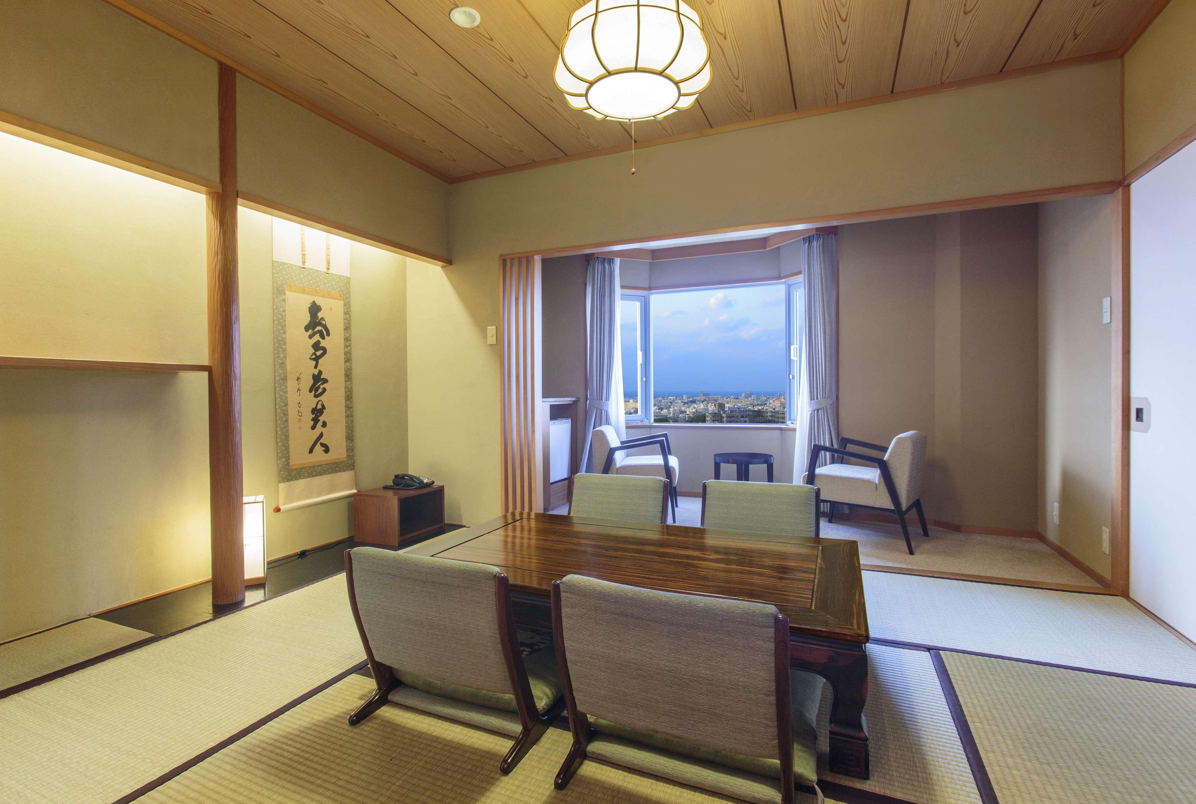 Doubletree By Hilton Naha Shuri Castle Exteriér fotografie