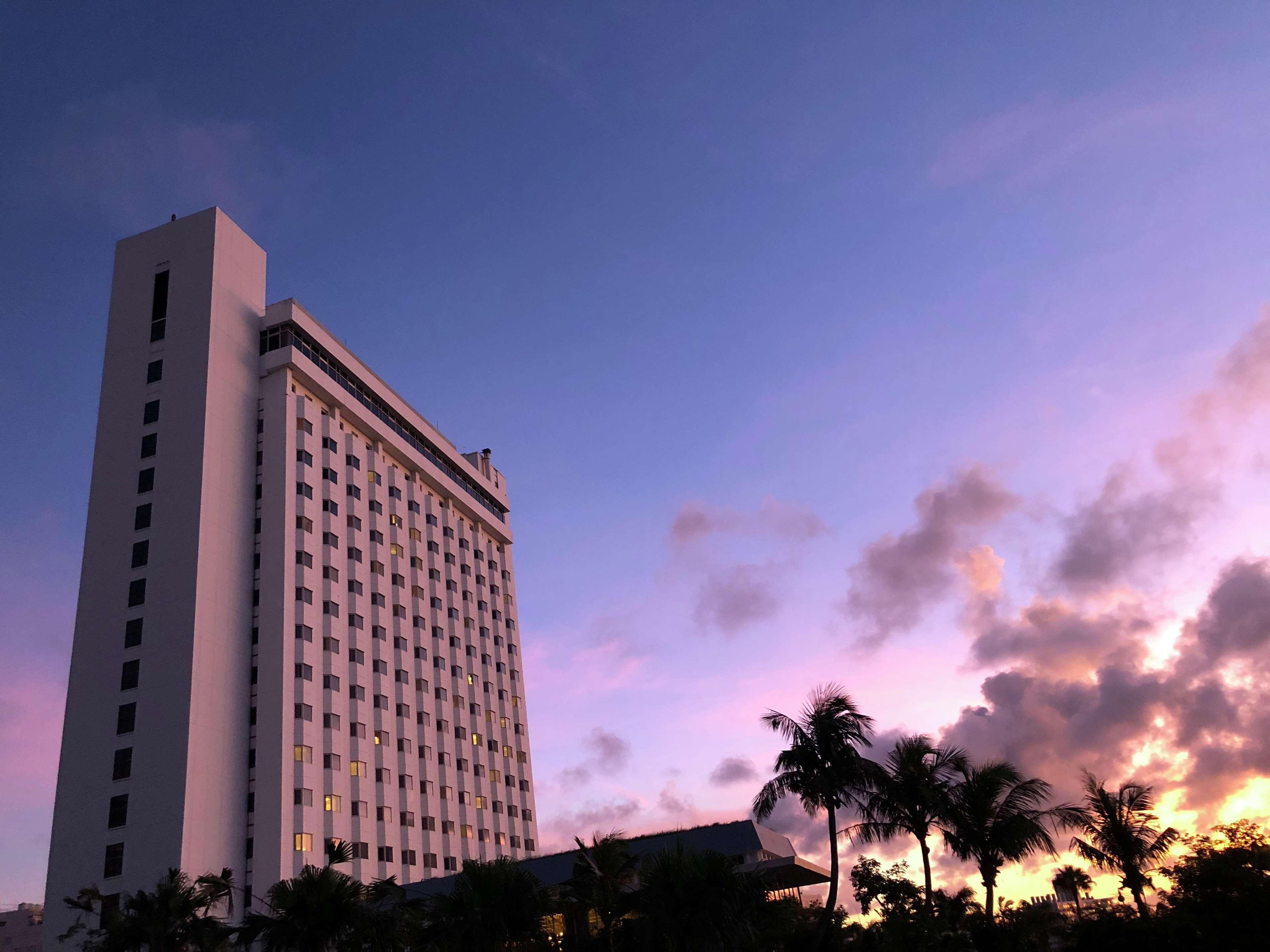 Doubletree By Hilton Naha Shuri Castle Exteriér fotografie
