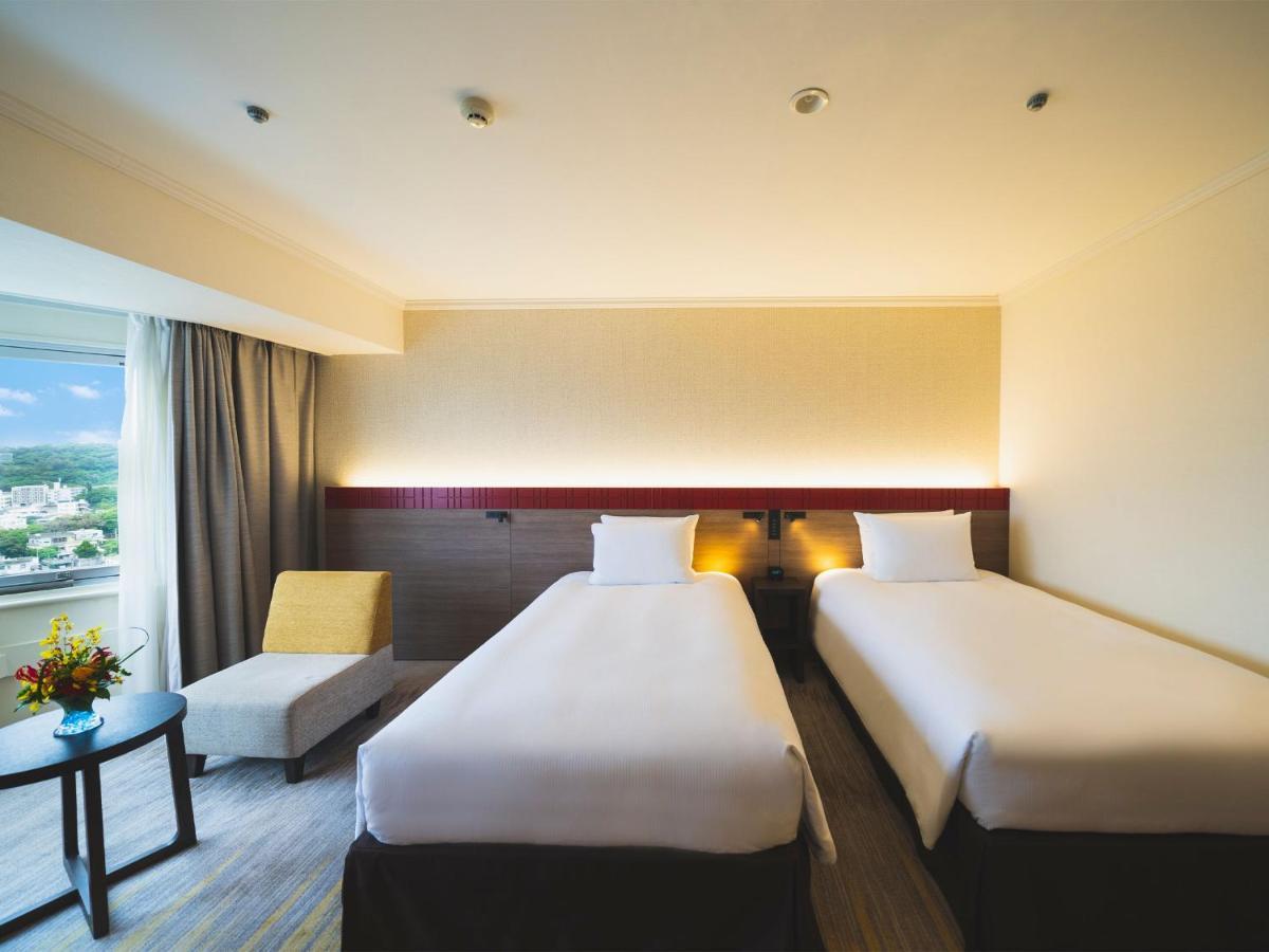 Doubletree By Hilton Naha Shuri Castle Exteriér fotografie